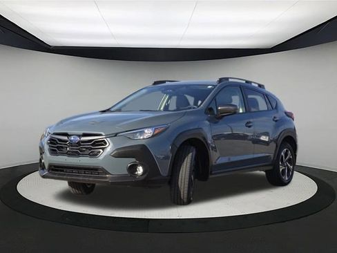Certified 2024 Subaru Crosstrek 2.0i Premium image 3