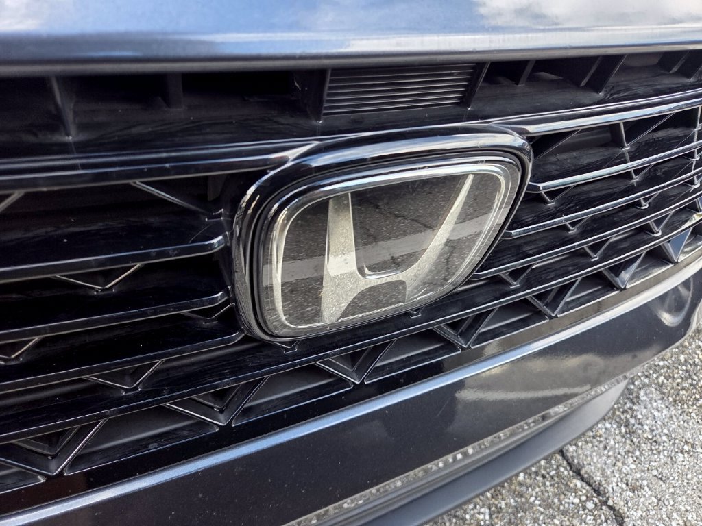 Used 2025 Honda Accord SE image 2