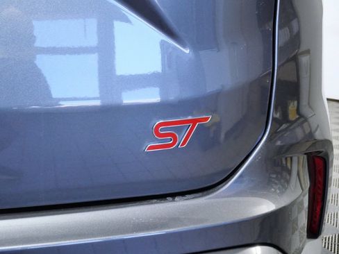 Used 2022 Ford Edge ST AWD/4WD image 9