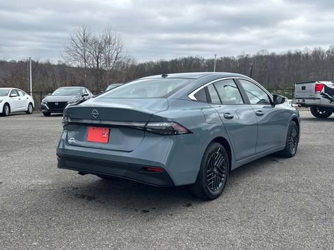 New 2026 Nissan Sentra SV w/ SV Convenience Package image 4