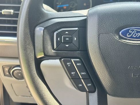 Used 2016 Ford F150 XLT AWD/4WD image 30
