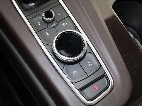 Used 2021 Cadillac Escalade ESV Sport Platinum w/ LPO, ONYX Package AWD/4WD image 35
