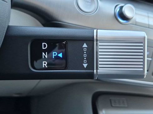 New 2026 Hyundai Kona SEL Premium FWD image 30