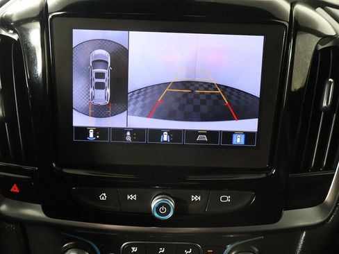 Used 2023 Chevrolet Traverse RS image 50