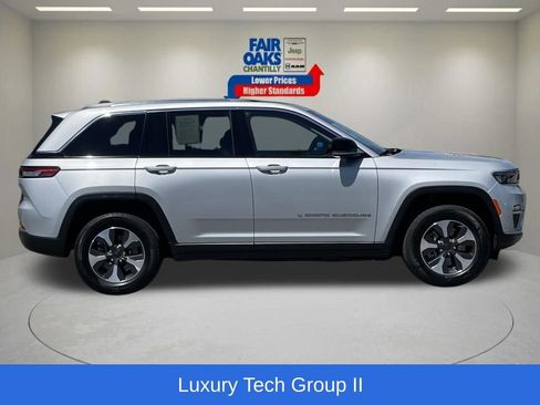 Used 2023 Jeep Grand Cherokee 4WD 4xe w/ Luxury Tech Group II image 6