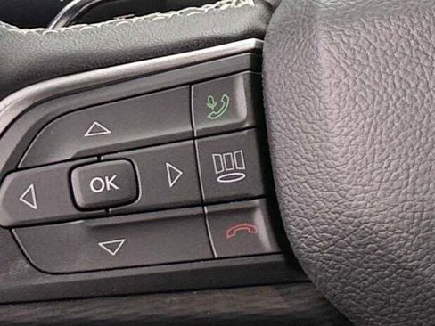 New 2025 Jeep Grand Cherokee L Laredo image 37