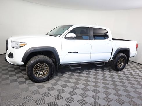 Used 2023 Toyota Tacoma 4x4 Double Cab image 8
