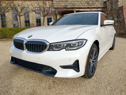 Used 2021 BMW 330i Sedan w/ Driving Assistance Package image 6