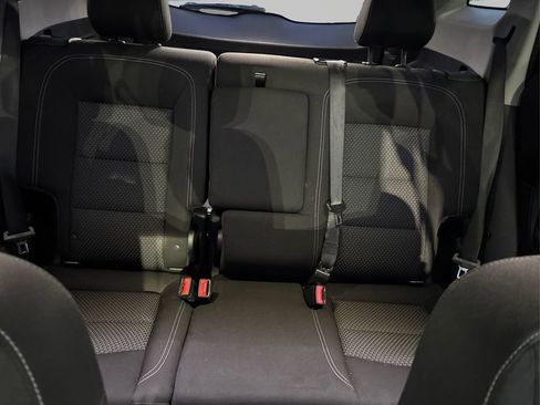 Used 2023 GMC Terrain SLE image 17