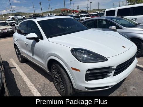 Used 2020 Porsche Cayenne AWD/4WD image 3