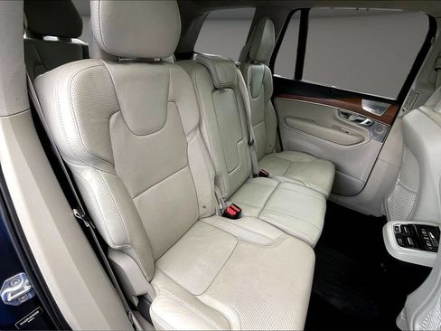 Used 2017 Volvo XC90 T6 Inscription w/ Luxury Package AWD/4WD image 28