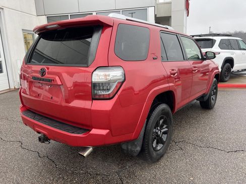 Used 2017 Toyota 4Runner SR5 Premium image 15