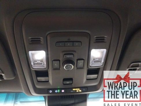 Used 2023 Chevrolet Tahoe Z71 w/ Z71 Off-Road Package image 19