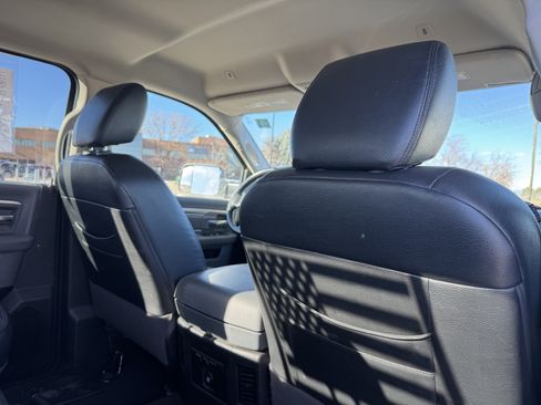 Used 2017 RAM 1500 Classic SLT w/ Luxury Group image 17