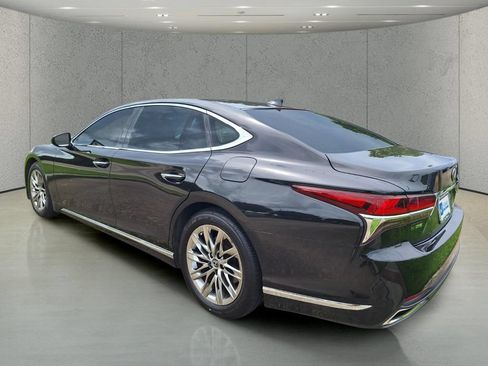 Used 2019 Lexus LS 500 w/ Accessory Package (Z2) RWD image 3