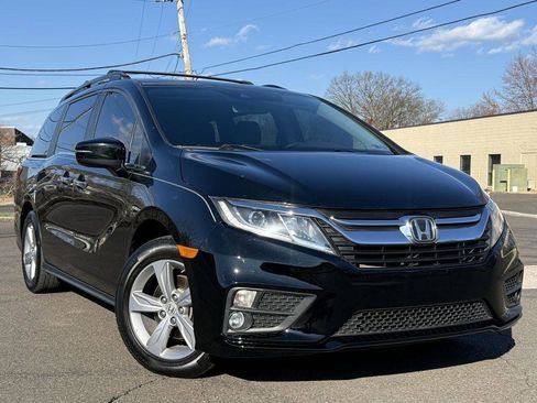 Used 2018 Honda Odyssey EX-L image 2