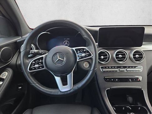 Certified 2022 Mercedes-Benz GLC 300 4MATIC image 17
