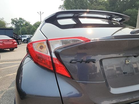Used 2022 Toyota C-HR Nightshade FWD image 10