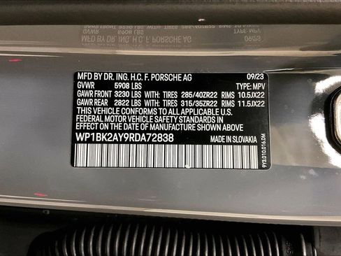 Used 2024 Porsche Cayenne Turbo GT image 35