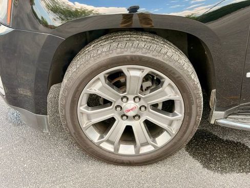 Used 2017 GMC Yukon Denali AWD/4WD image 32
