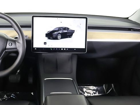 Used 2023 Tesla Model Y Long Range image 36