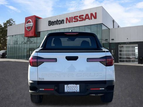 Used 2024 Hyundai Santa Cruz SEL image 8