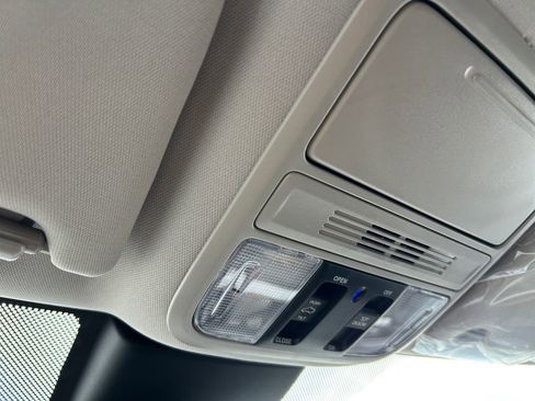 New 2026 Honda Odyssey EX-L image 24