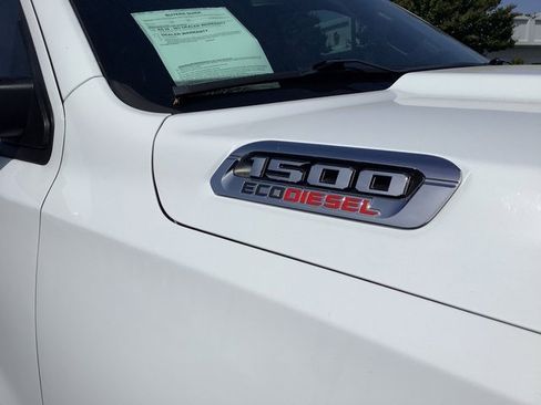 Used 2020 RAM 1500 Laramie image 46