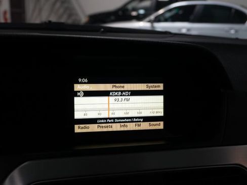 Used 2012 Mercedes-Benz C 250 Sedan image 24