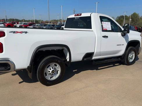 Used 2025 Chevrolet Silverado 2500 W/T w/ WT Convenience Package image 8
