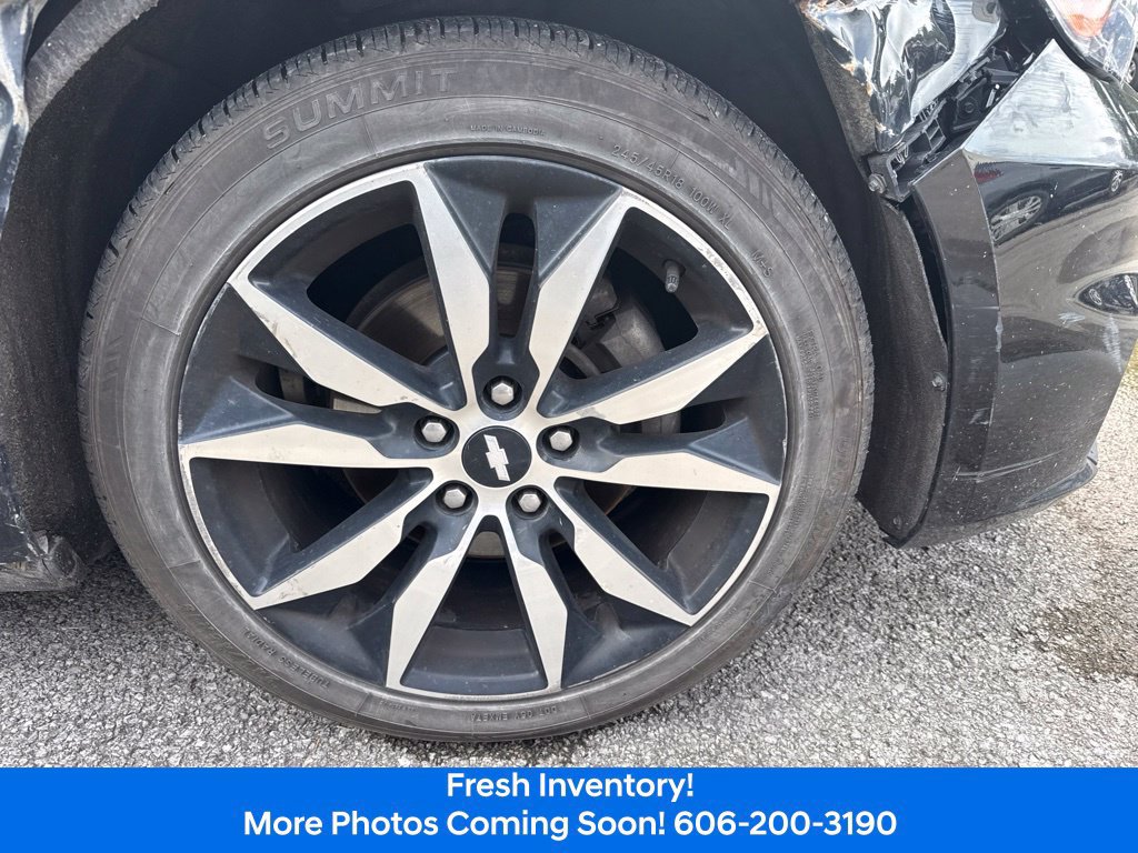 Used 2018 Chevrolet Malibu LT FWD image 4