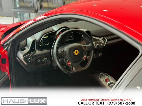 Used 2013 Ferrari 458 Italia Coupe RWD image 15