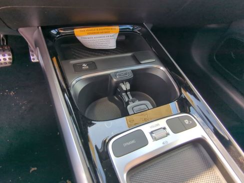 New 2024 Mercedes-Benz GLB 35 AMG GLB 35 AMG image 9