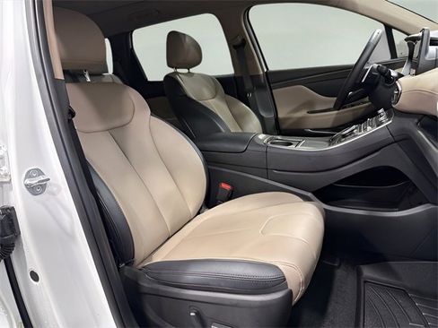 Used 2023 Hyundai Santa Fe SEL Premium w/ Cargo Package image 15