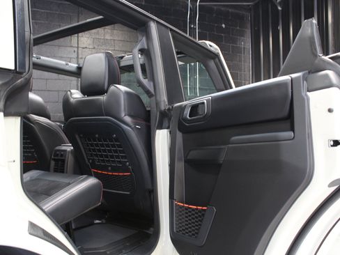 Used 2025 Ford Bronco Raptor w/ Interior Carbon Fiber Pack AWD/4WD image 57
