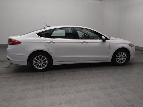 Used 2017 Ford Fusion S FWD image 11