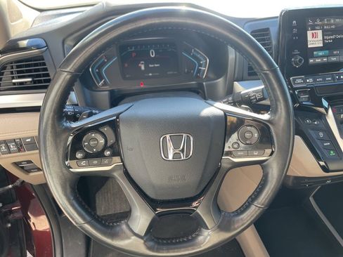 Used 2018 Honda Odyssey Elite image 18