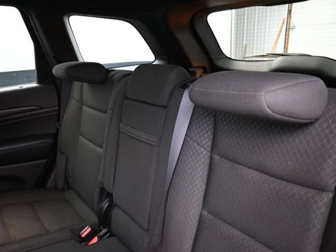 Used 2019 Jeep Grand Cherokee Laredo AWD/4WD image 12