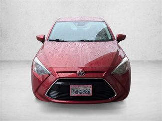 Used 2017 Toyota Yaris iA video 2