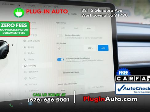 Used 2023 Tesla Model Y Performance AWD/4WD image 28