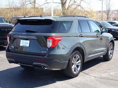 Used 2024 Ford Explorer XLT w/ Equipment Group 202A image 6