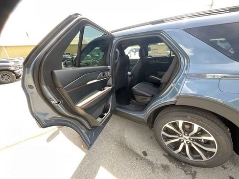 Used 2026 Ford Explorer ST-Line AWD/4WD image 13