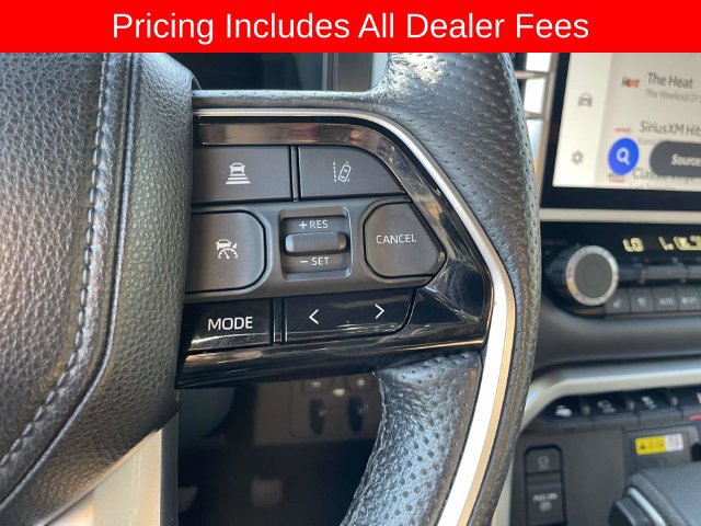 Used 2023 Toyota Sequoia Platinum AWD/4WD image 30