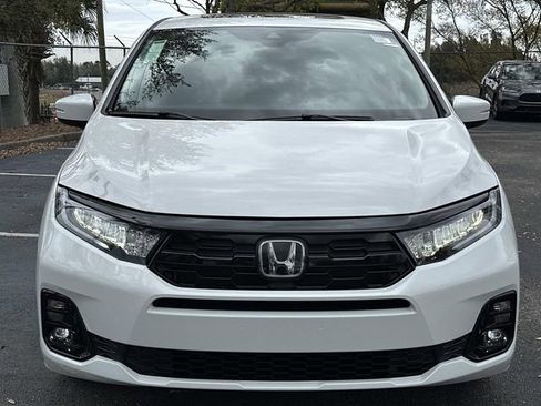 New 2026 Honda Odyssey Elite image 8