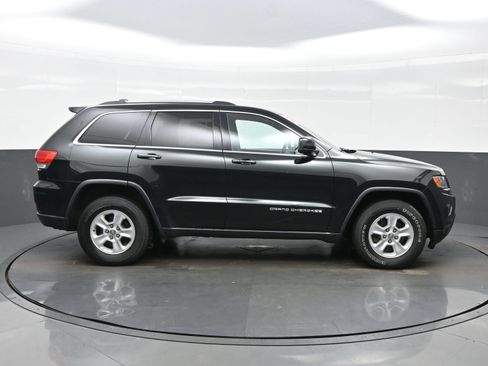 Used 2014 Jeep Grand Cherokee Laredo w/ Quick Order Package 23E AWD/4WD image 7