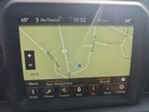 Used 2022 Jeep Wrangler Unlimited Sahara w/ Cold Weather Group AWD/4WD image 22