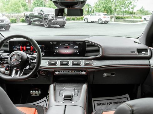 Used 2024 Mercedes-Benz GLE 53 AMG 4MATIC image 9