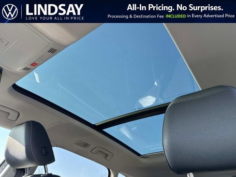New 2026 Volkswagen Taos SEL AWD/4WD image 19
