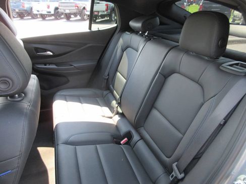 Used 2025 Buick Envista Sport Touring FWD image 18