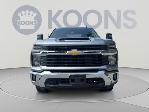 Used 2025 Chevrolet Silverado 2500 LT w/ Convenience Package AWD/4WD image 11